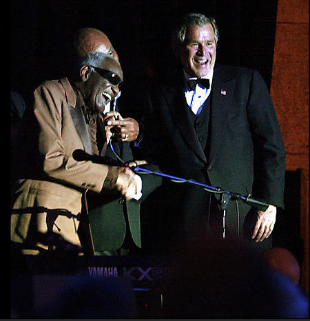 George+W+Bush+-+Ray+Charles+-+2003+Correspondents+Dinner.jpg